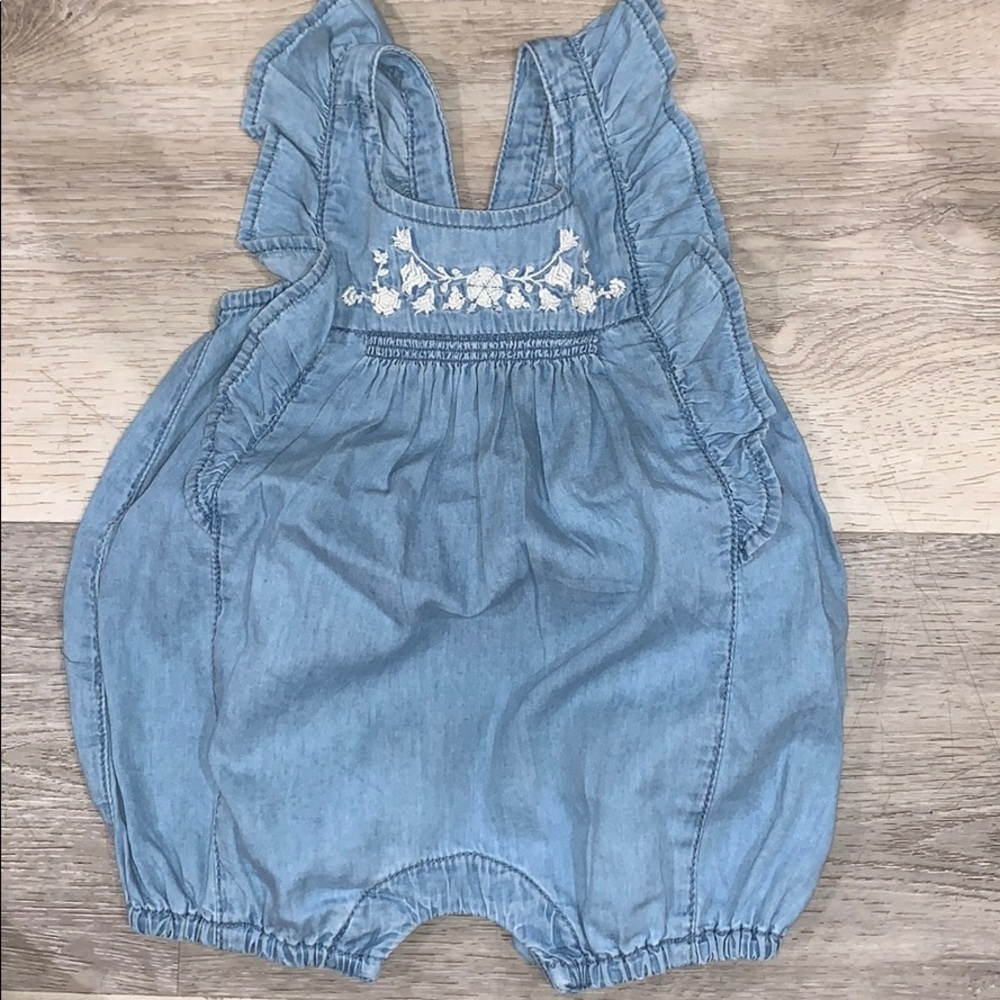 NWT baby Gap romper